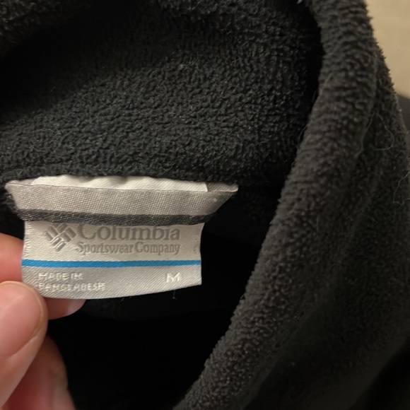 Black fleece Columbia zip up hoodie - Picture 4 of 6